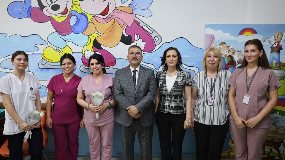 Vali Turan’dan Hastane Ziyareti