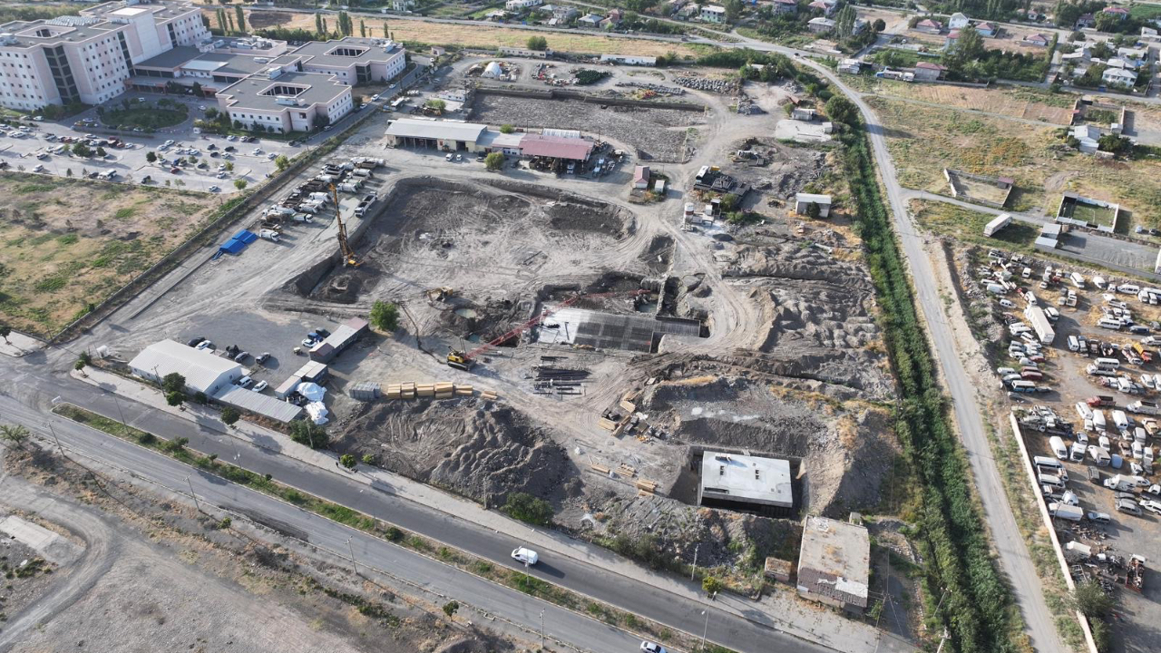 Iğdır’da 400 Yataklı Devlet Hastanesi’nin Yapımına Başlandı