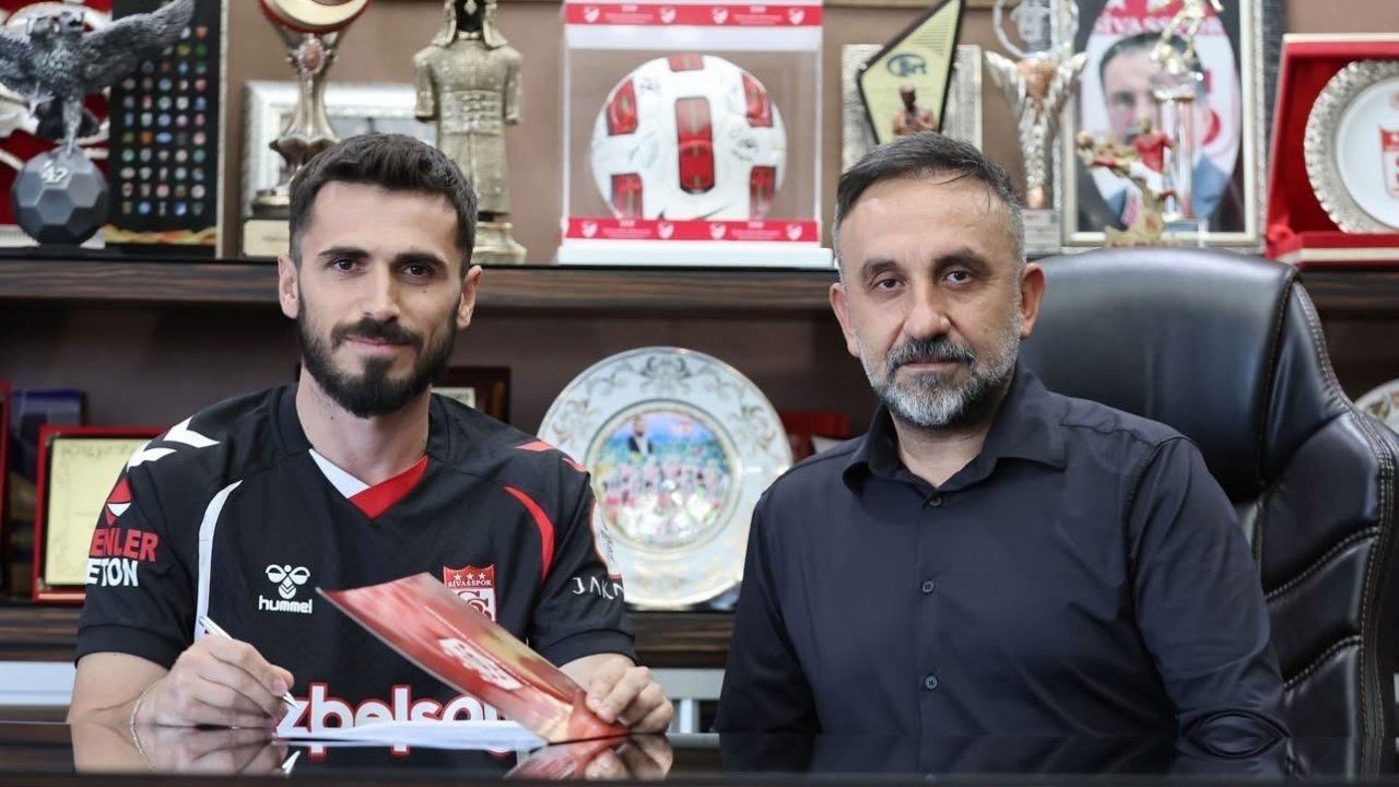 Valon Ethemi resmen Sivasspor’da