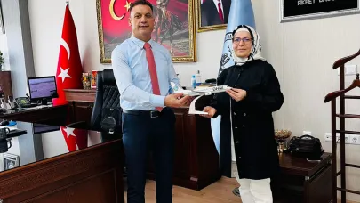 Şehit Bülent Aydın’ın Eşinden Havalimanına Duygusal Ziyaret