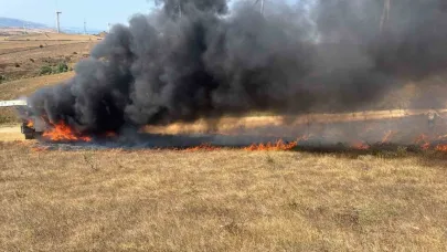 Bandırma’da araç ve arazi yangını söndürüldü