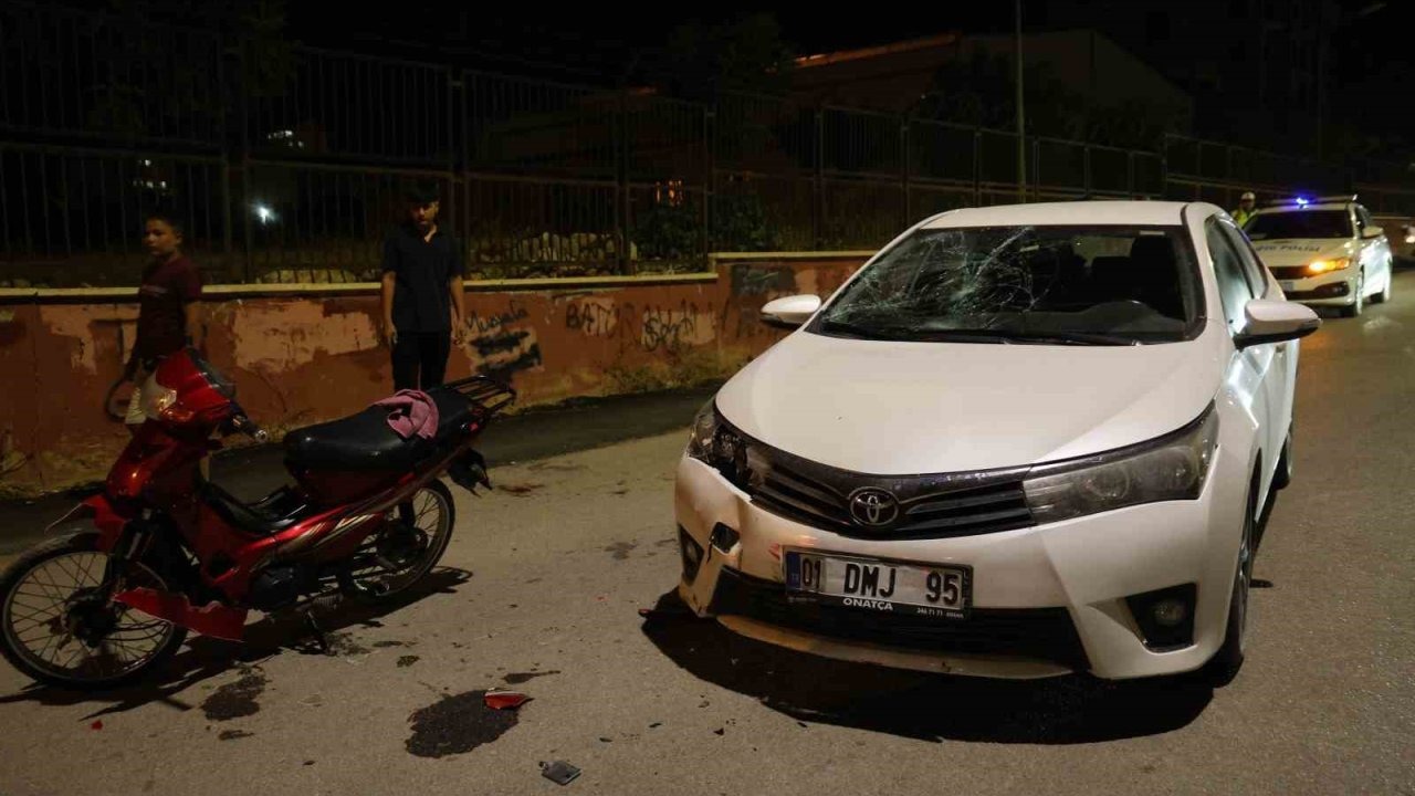 Kozan’da motosiklet ile otomobil çarpıştı: 2 yaralı