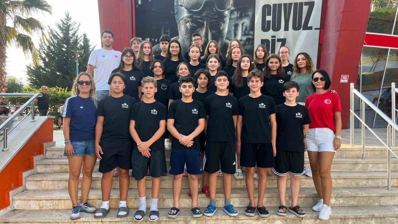 Denizlili yüzücüler Türkiye Şampiyonasında madalyaları topladı