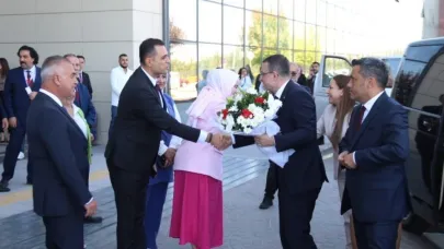 Kamu Hastaneleri Genel Müdürü Dr. Usta, Eskişehir Şehir Hastanesi’ni ziyaret etti