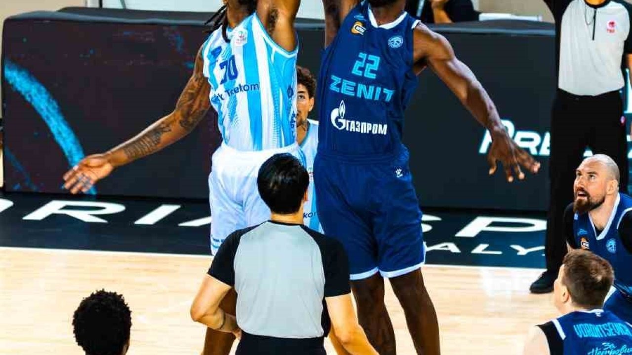 Türk Telekom, Gloria Pre-Season Games Turnuvası’nda Zenit’i 82-79 mağlup etti