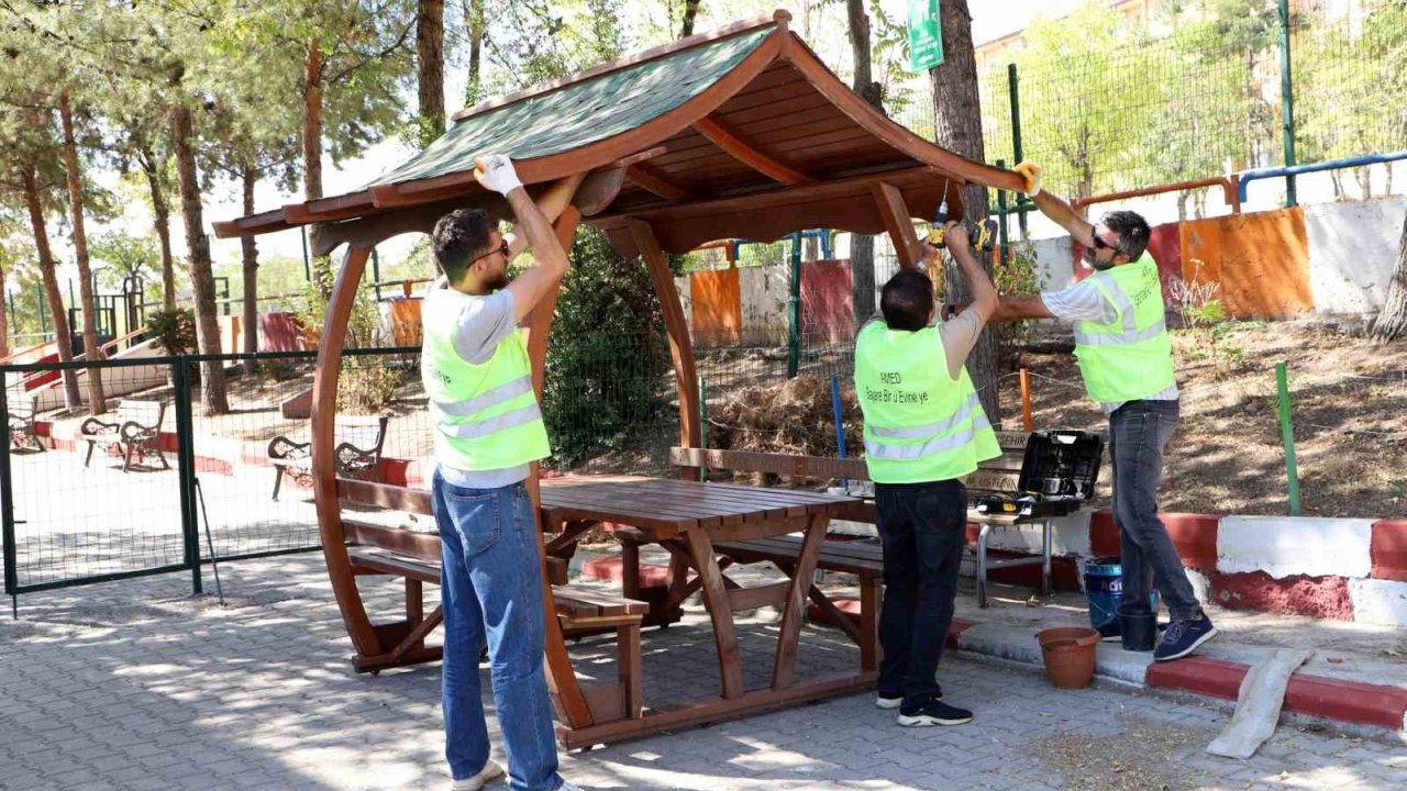 DBB’den kent mobilyaları desteği
