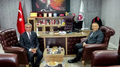 Rektör Gürel'den Iğdır 2. Ağır Ceza Mahkemesi ve Komisyon Başkanı Ali Öztürk’e İade-i Ziyaret