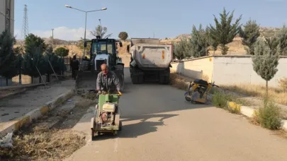 AKMERCAN’ın Şırnak’ta 1 yıl açıkta bıraktığı çukurları belediye onarıyor