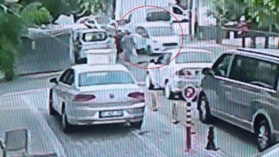 Manavgat’ta hafif ticari araca çarpan patenli çocuk yaralandı
