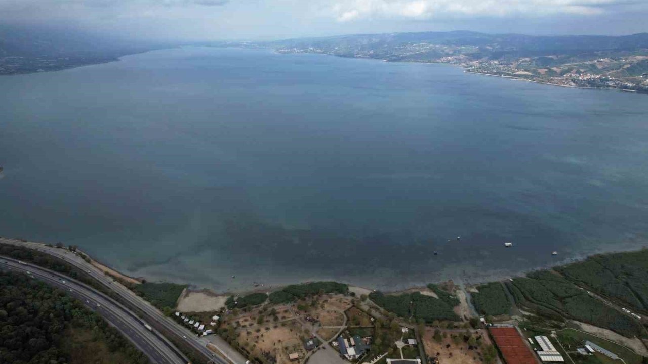 Sapanca Gölü’nden fabrikaların yıllık çektiği su miktarı