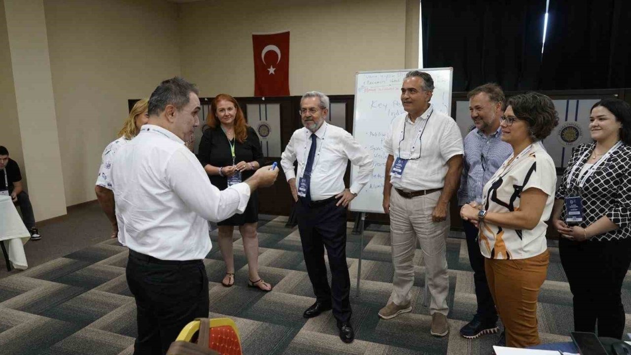 Ankara Üniversitesi’nden geleceğe yönelik 3 yeni yol haritası