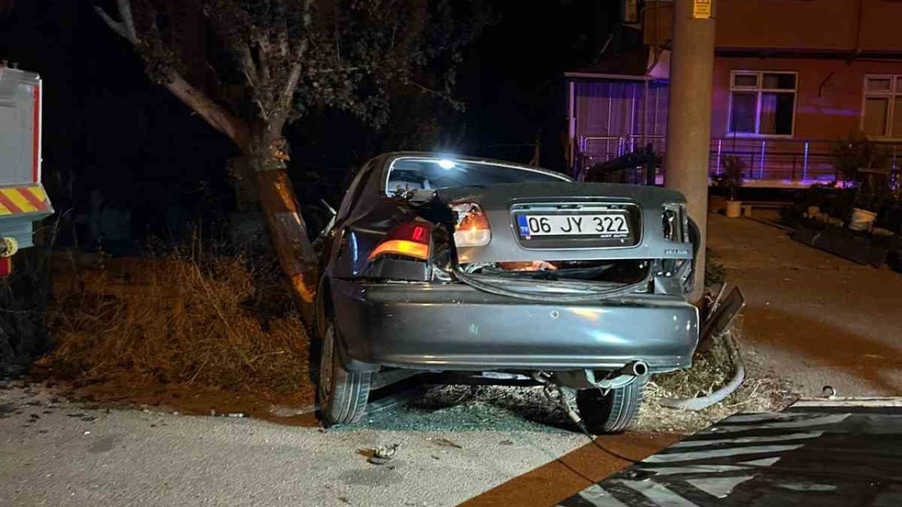 Bolu’da alkollü sürücü ağaca çarptı: 2 yaralı