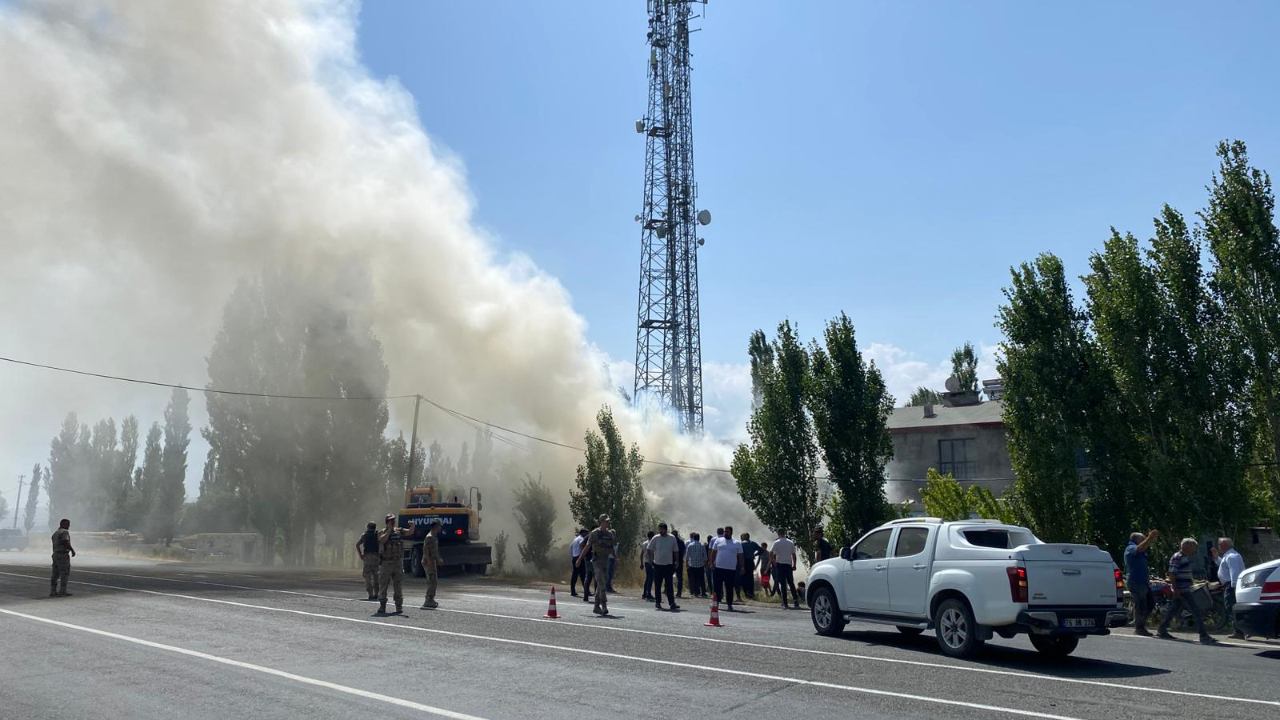 Bir Yıllık Emek Alevlere Teslim Oldu