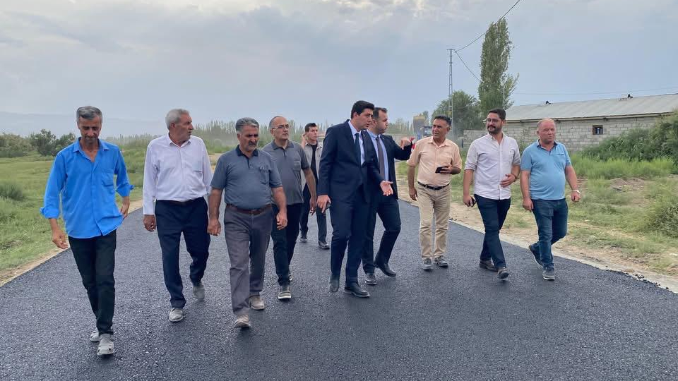 Kerimbeyli’de Asfalt Sevinci
