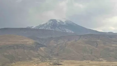 Ağrı Dağı beyaza büründü