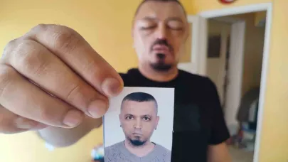 Saçlarını siyahlatmak için aldığı şampuan arı sokmasından beter hale getirdi