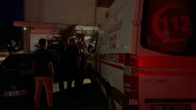 Ambulansı kilometrelerce kovalayıp sıkıştırdılar, başhekimlik bahçesine 1 minibüs adam çağırdılar
