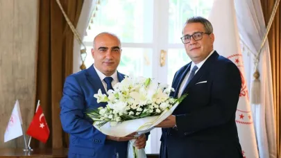 Doç. Dr. Ayhan Kul, İzmir İl Sağlık Müdürlüğüne atandı