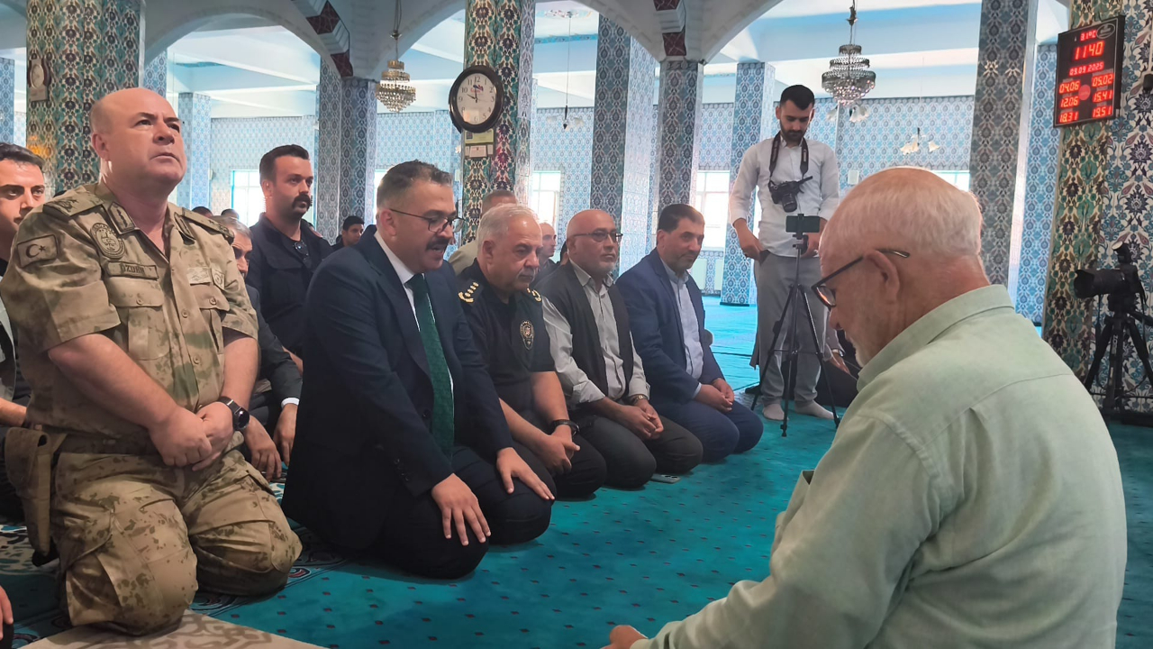 Dilucu şehitleri için mevlit okutuldu