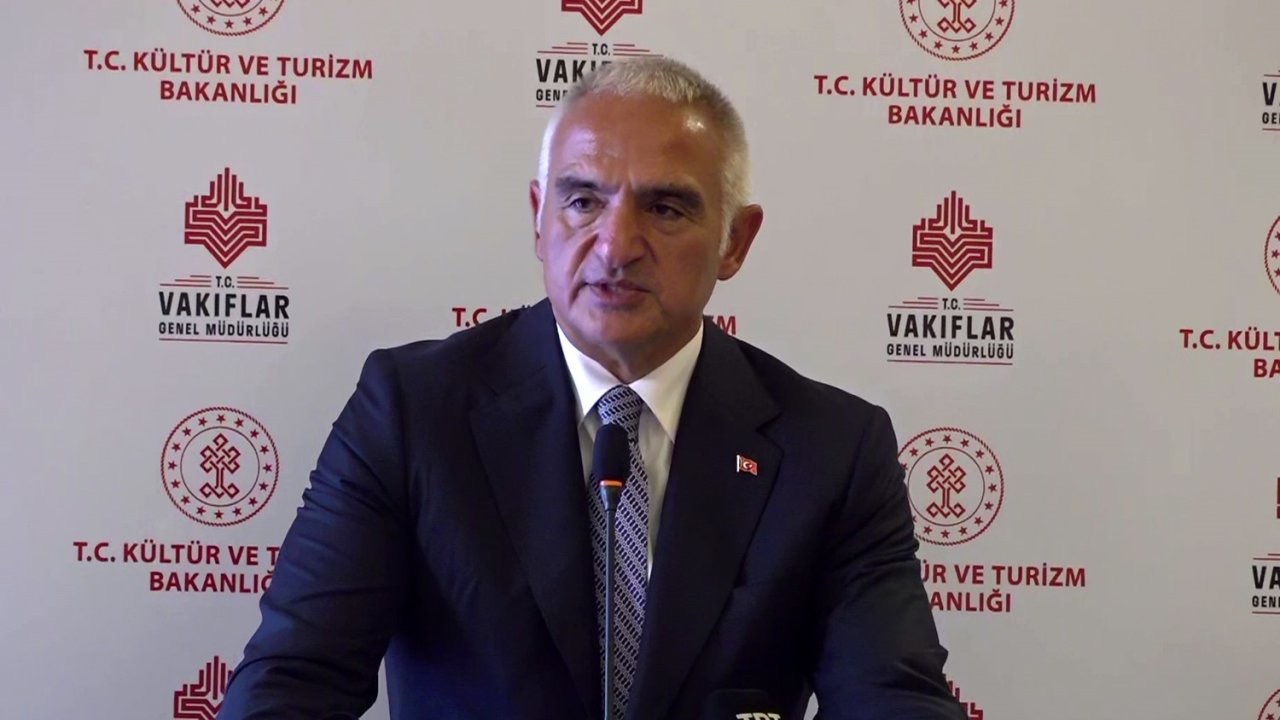 Bakan Ersoy: "Ülke sınırlarımızda ve uluslararası alanda tarihimize, medeniyetimize ait tüm eserleri bulup, yeniden ayağa kaldırmanın gayretindeyiz"