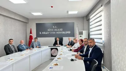 Iğdır’da Hayat Boyu Öğrenme Komisyonu Toplantısı Gerçekleştirildi