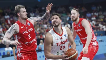 A Milli Erkek Basketbol Takımı, yarı finalde Yunanistan ile karşılaşacak