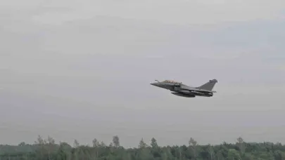 Polonya’da NATO savaş uçakları Rus tehdidi nedeniyle Ukrayna sınırına sevk edildi