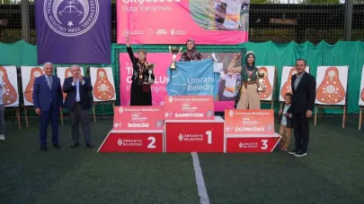Ümraniye’de 9. Geleneksel Türk Okçuluğu Puta Yarışması yapıldı