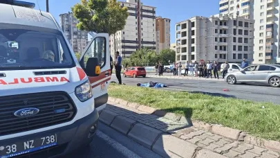 Otomobil ile motosiklet çarpıştı: 1 kişi hayatını kaybetti