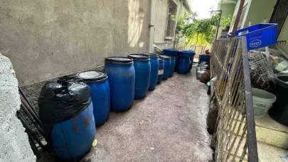 Adana’da 3 bin 650 litre sahte içki ele geçirildi: 4 gözaltı