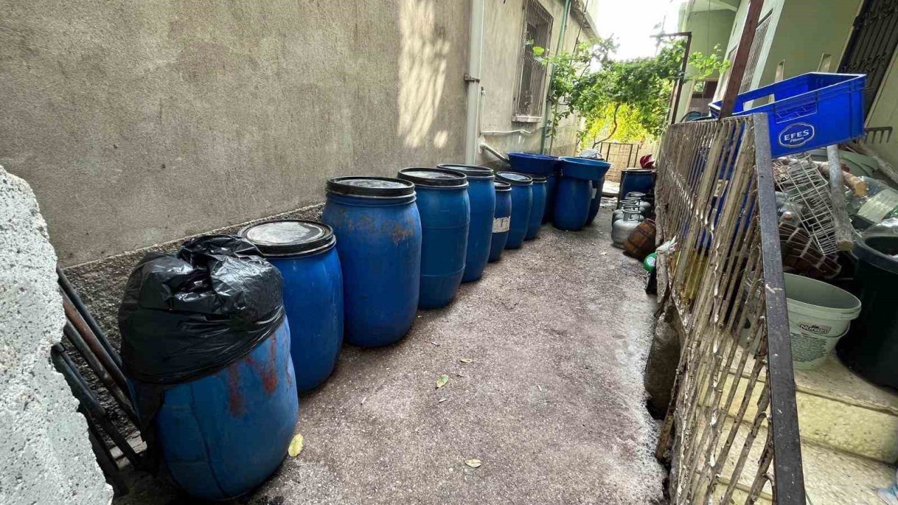 Adana’da 3 bin 650 litre sahte içki ele geçirildi: 4 gözaltı