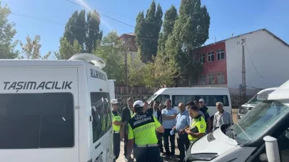 Diyadin’de okul servis araçları ve sürücüler denetlendi