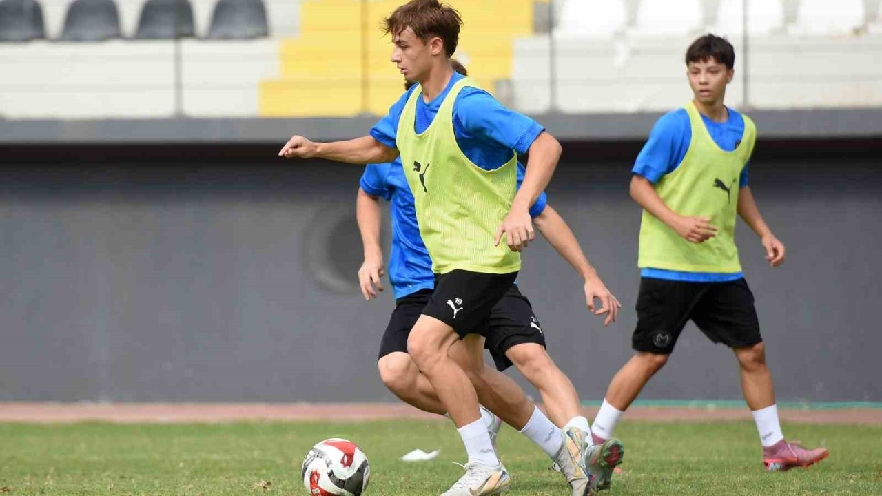 Manisa FK, kupa maçı hazırlıklarını tamamladı