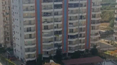 Mersin’de tatil sitesinde yangın