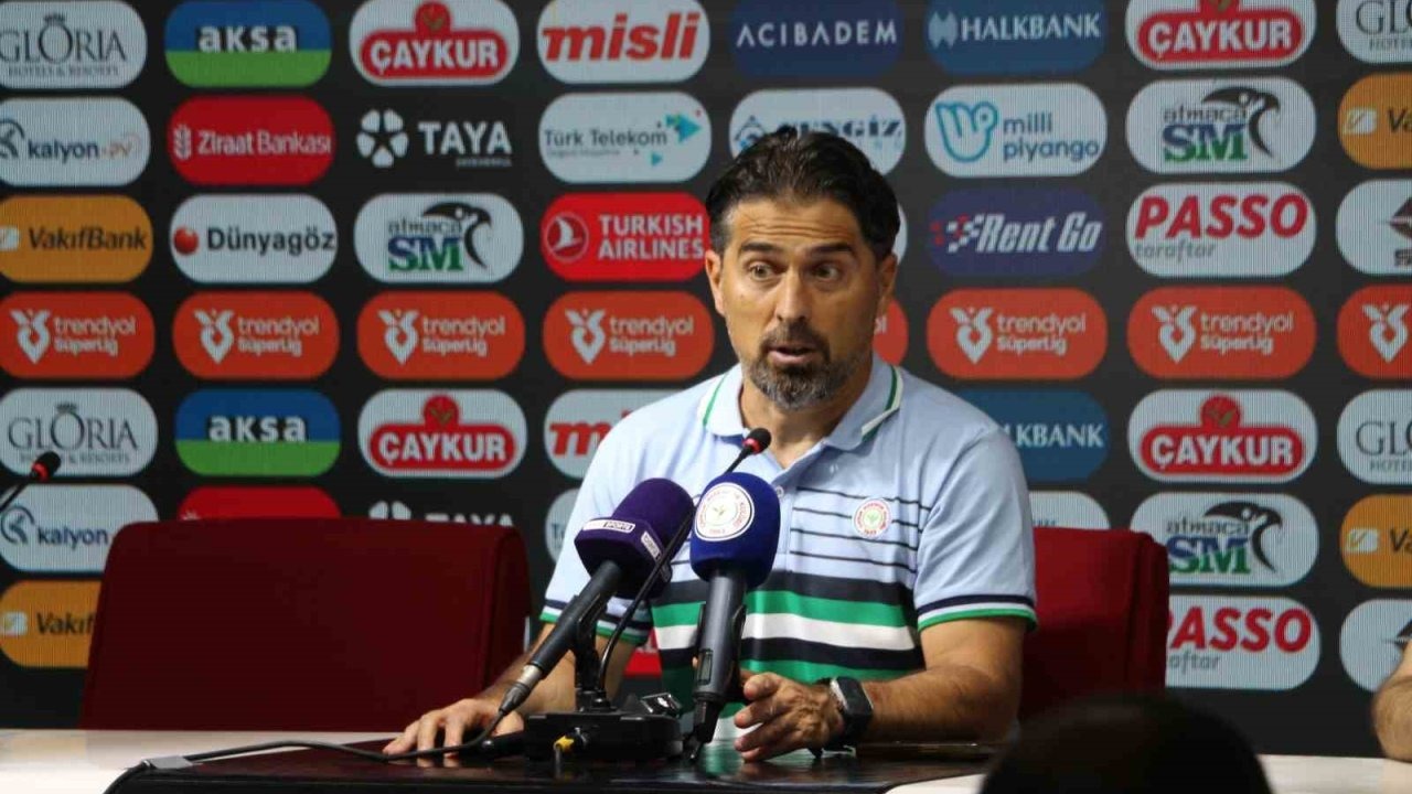 İlhan Palut: "Maç tipik bir beraberlik maçıydı"
