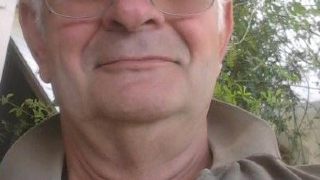 Serinlemek için girdiği denizde boğuldu