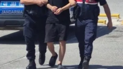 Muğla’da ev baskınında uyuşturucu ve kaçak alkol ele geçirildi