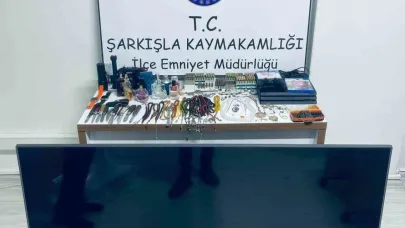 6 ayrı hırsızlık olayına karışan 2 kişi tutuklandı