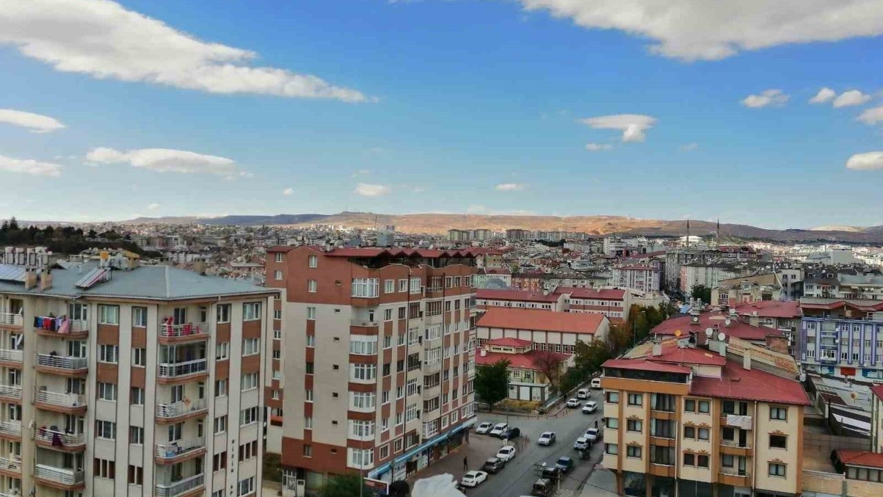 Sivas’ta ağustos ayında bin 56 konut satıldı