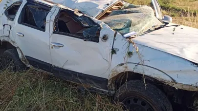 Hurdaya dönen araçtan sağ çıktı