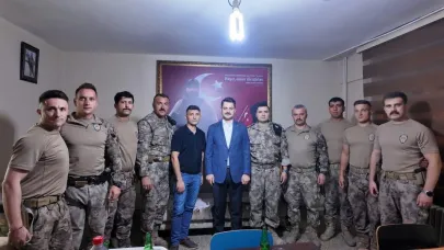 Tuzluca Kaymakamından Özel Harekât Polislerine Ziyaret