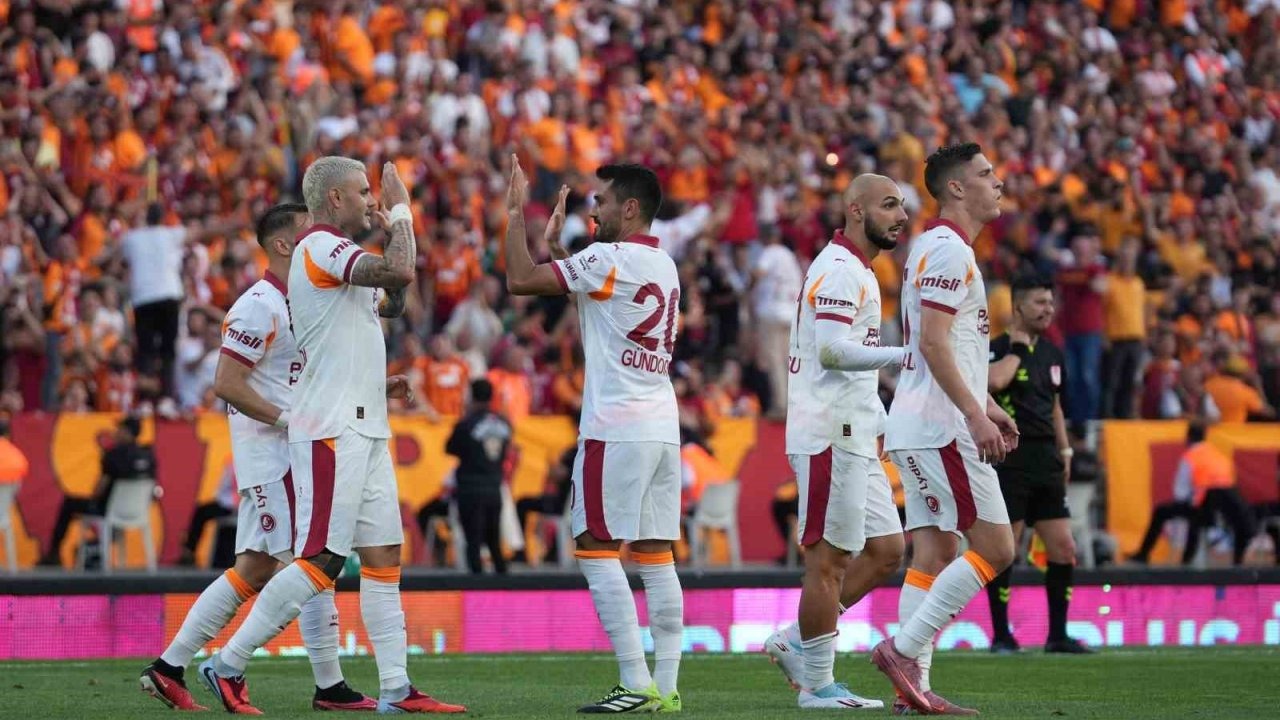 Galatasaray ile Konyaspor 49. randevuda