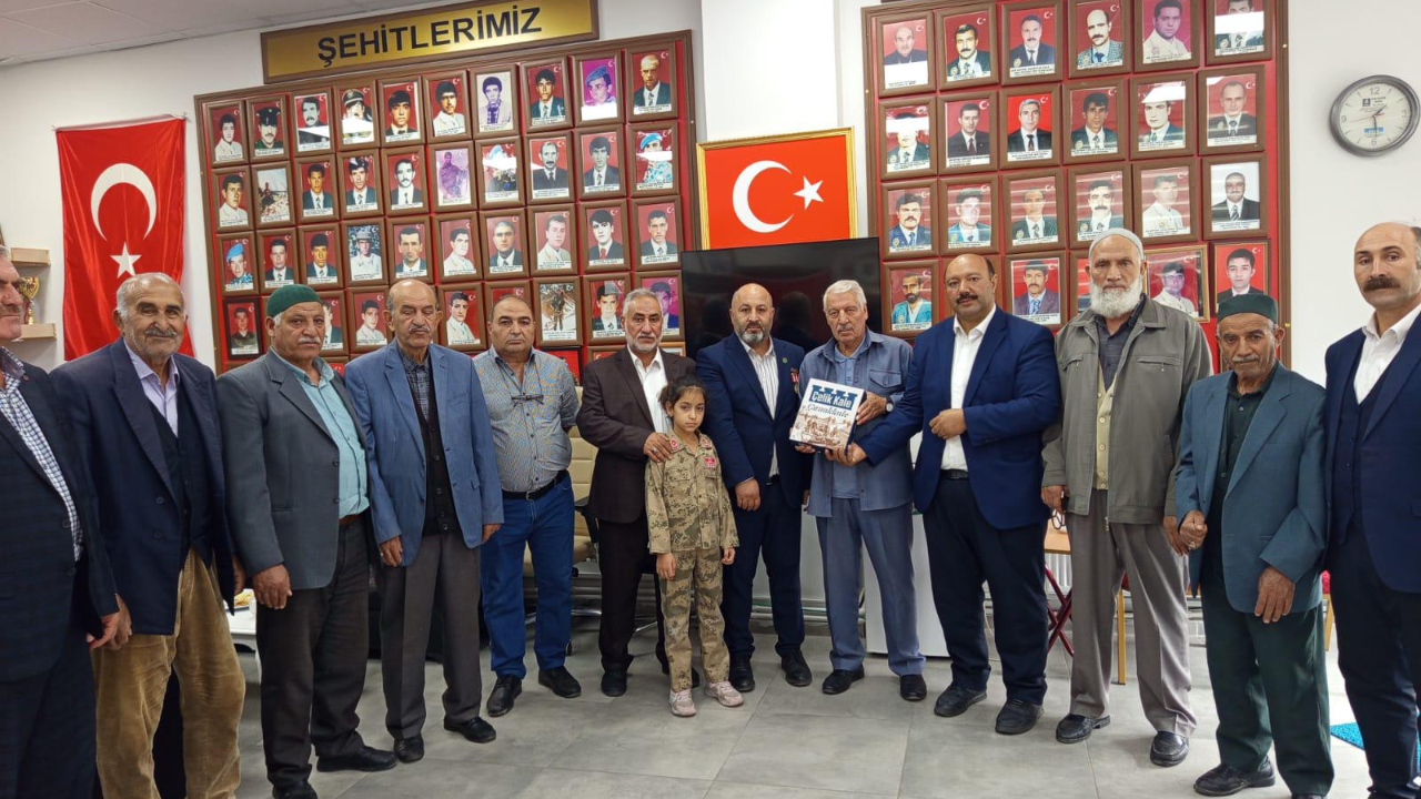 Aşiret Liderlerinden Gaziler Günü’nde Anlamlı Ziyaret