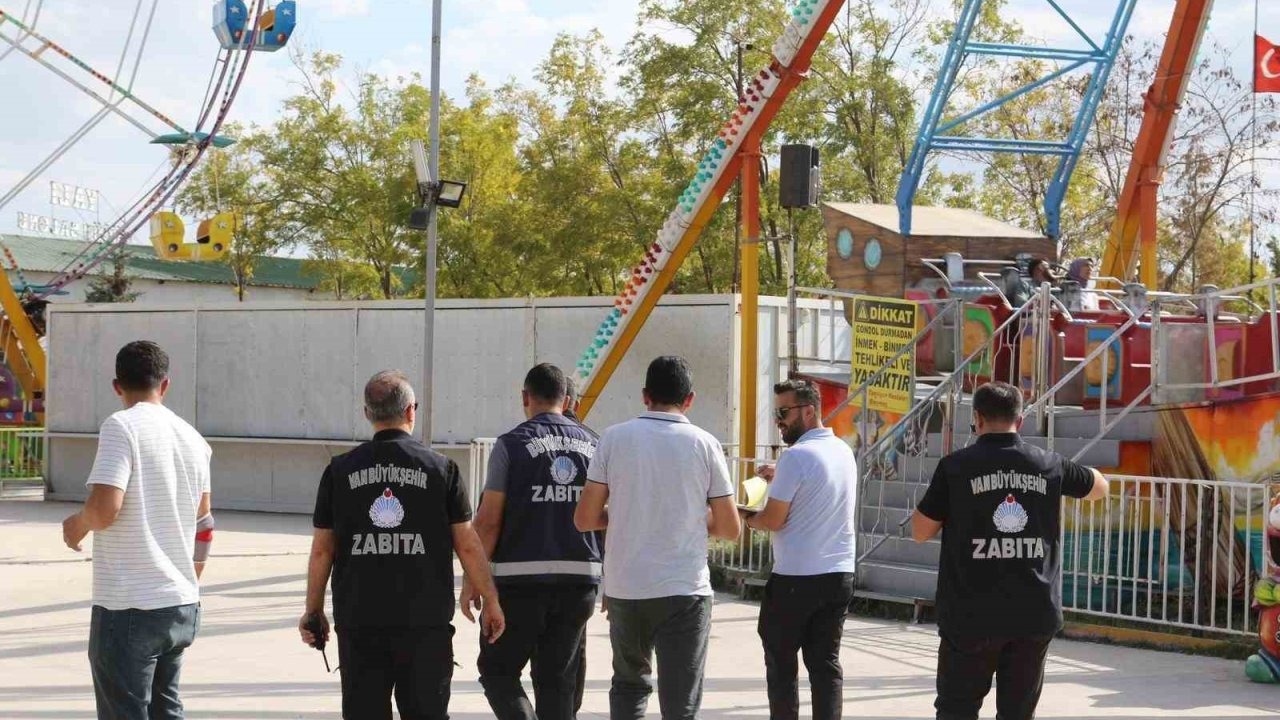 Van’daki lunaparklarda güvenlik denetimi yapıldı