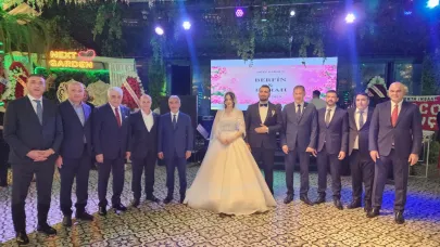 Baydemir Çiftinin Düğününde Iğdır Buluşması