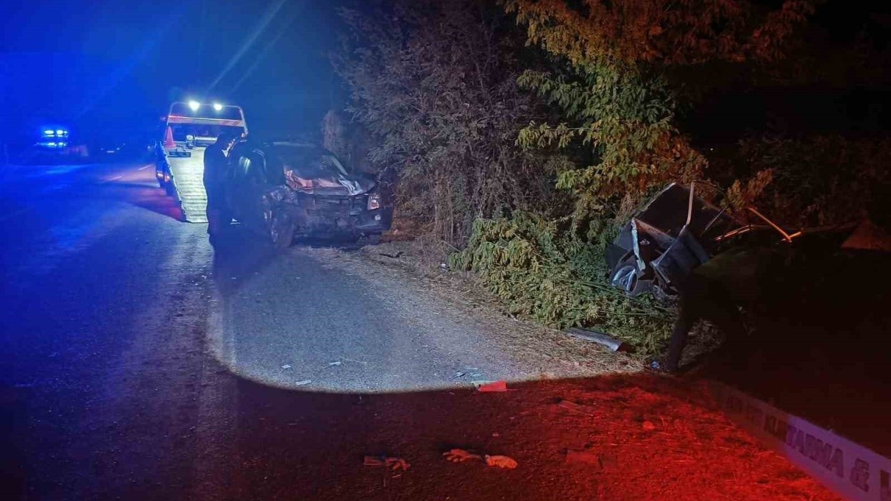 İzmir’de feci kaza: 1 ölü, 9 yaralı
