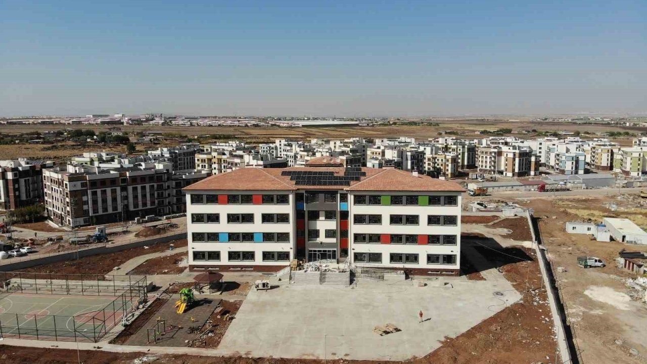 Diyarbakır’daki okullarda 255 milyon liralık onarım yapıldı
