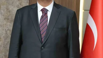 Yılmaz’dan üniversiteli öğrencilere burs müjdesi