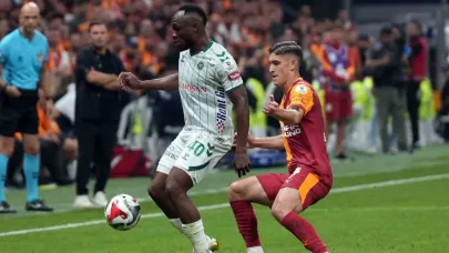 Trendyol Süper Lig: Galatasaray: 2 - Konyaspor: 0 (İlk yarı)