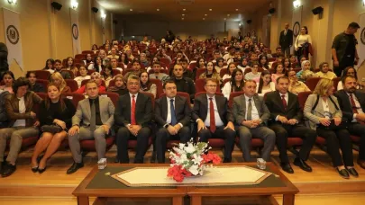 DPÜ’de ’Eski Türkçenin Türk Dili Tarihindeki Yeri ve Önemi’ etkinliği